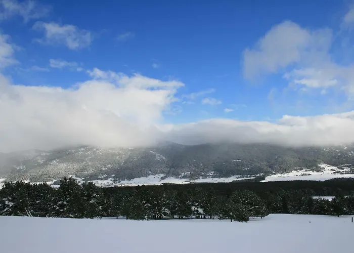 Chambres D'hotes Le Serpolet Bed & Breakfast Les Angles (Pyrenees-Orientales)